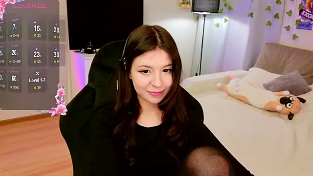 Azaliya Haze online show from April 2026 07:07:02 PM