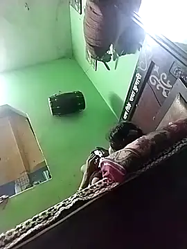 RED Queen 6 online show from October 2025 04:47:02 PM