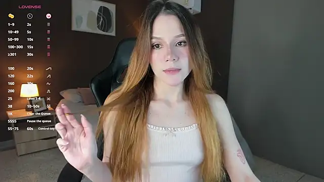 Snapshot of Alexandra-16 chatting on October 2025 10:07:02 PM Alexandra-16 online show from October 2025 10:07:02 PM