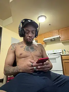 thefreakscomeoutatnight online show from February 2026 11:02:02 PM