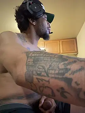 thefreakscomeoutatnight online show from April 2026 08:06:01 AM