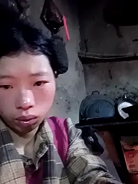 Khanhu xx online show from February 2026 10:39:01 PM