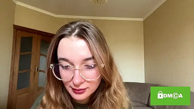 CoraJamerson online show from October 2025 08:22:01 AM