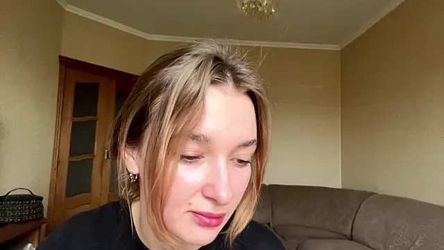 CoraJamerson online show from October 2025 09:18:01 AM