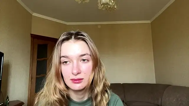 CoraJamerson online show from October 2025 09:41:02 AM