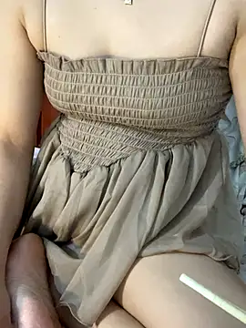 lee ly online show from October 2025 06:24:01 AM