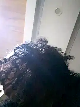 Xaira Ruiz  online show from September 2025 09:14:01 AM