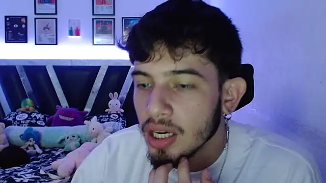 Sebasxxl12 online show from September 2025 08:47:02 PM