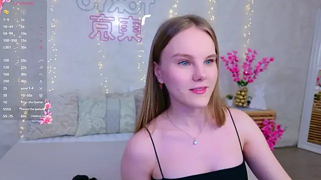 Lili Lohan online show from April 2026 05:01:02 AM