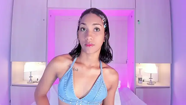AnahiCollins online show from June 2026 11:36:01 AM