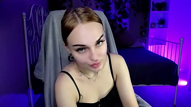 emlymur online show from October 2025 10:29:01 AM