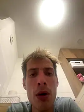 Snapshot of hot97411 chatting on October 2025 04:02:02 AM hot97411 online show from October 2025 04:02:02 AM