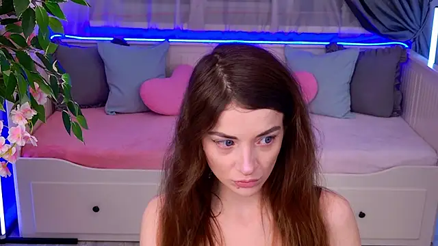 NikkaBush online show from October 2025 05:19:02 AM