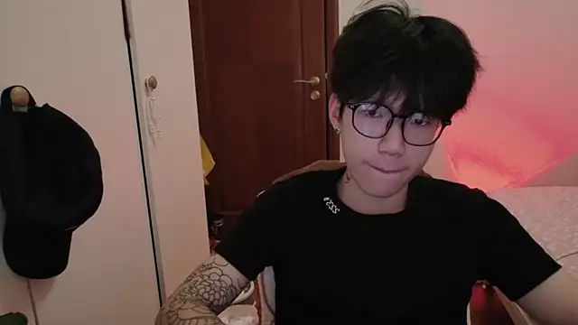 hangzi-0011 online show from February 2026 10:52:02 AM