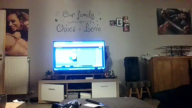 Snapshot of NIXMAX chatting on October 2025 04:33:01 AM NIXMAX online show from October 2025 04:33:01 AM