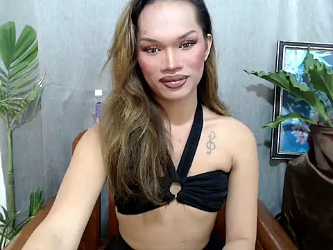 amandareddragon online show from April 2026 05:33:01 PM