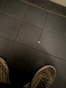 heet1998 online show from October 2025 03:01:01 PM