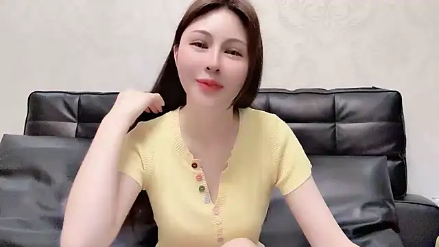 Snapshot of Titi-175 chatting on July 2026 03:56:01 PM Titi-175 online show from July 2026 03:56:01 PM