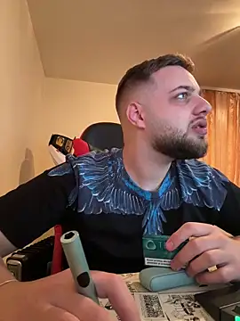 KingAdonisss online show from November 2025 01:23:02 PM