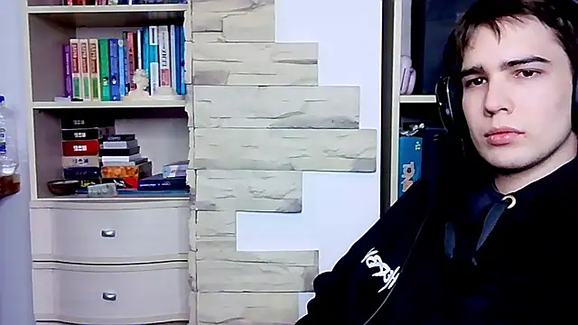 Snapshot of _Chris_Next_Door_ chatting on October 2025 02:14:02 PM  Chris Next Door  online show from October 2025 02:14:02 PM