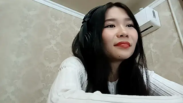 YukiShaapan online show from October 2025 10:13:02 AM
