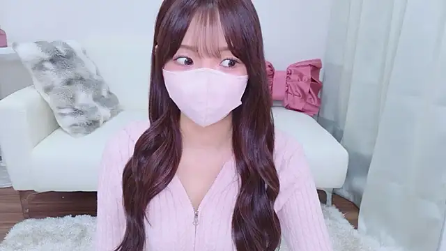 Seira  nn online show from March 2026 01:39:01 PM