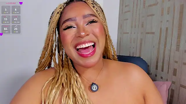 Snapshot of Fenty_melo chatting on July 2026 04:30:01 AM Fenty melo online show from July 2026 04:30:01 AM