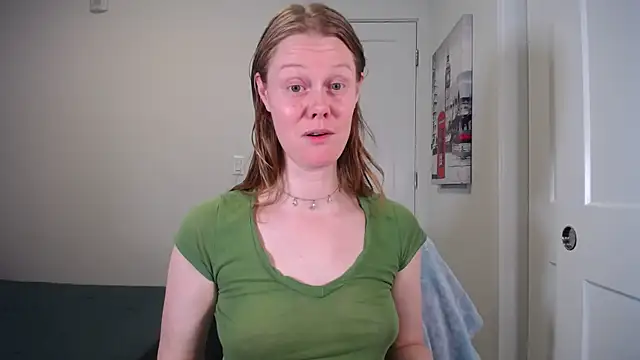 naughtyfox89 online show from March 2026 03:31:01 AM