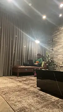 tia   fox online show from November 2025 11:43:01 PM