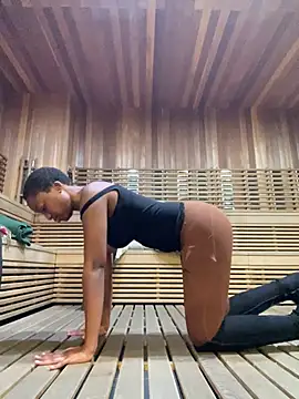 tia   fox online show from January 2026 03:16:02 PM