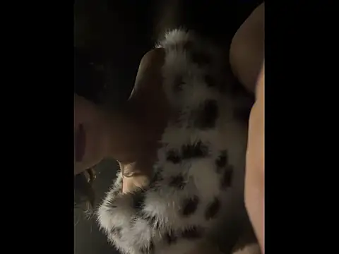 xiaowan x online show from November 2025 02:06:02 PM