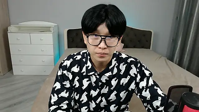 KaiChicken online show from December 2025 09:34:02 PM