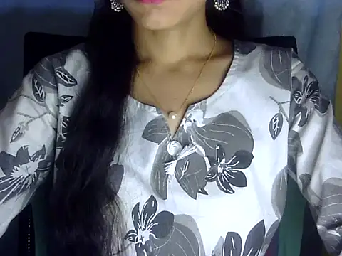 Snapshot of Shazi_1 chatting on May 2026 12:02:02 PM Shazi 1 online show from May 2026 12:02:02 PM