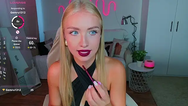 TessaGrays online show from July 2026 11:56:02 AM