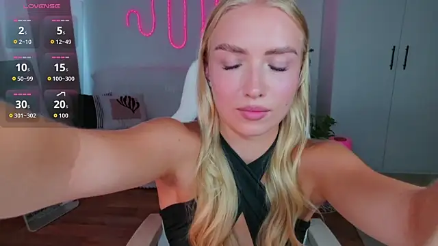 TessaGrays online show from July 2026 09:56:02 AM