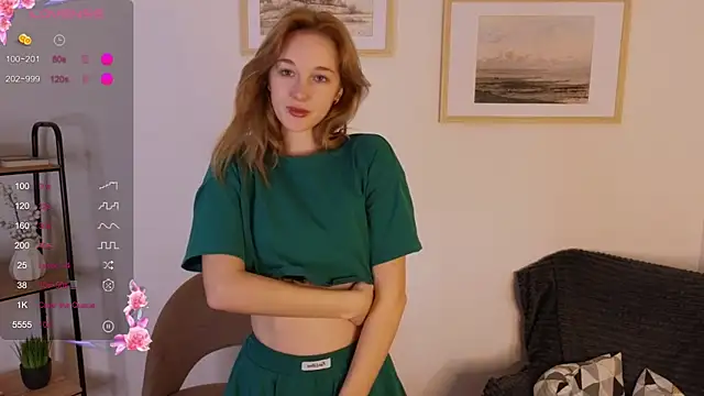 Snapshot of Kathy_Beckr chatting on October 2025 10:05:01 AM Kathy Beckr online show from October 2025 10:05:01 AM