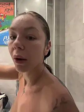 MiraLuna online show from October 2025 08:29:02 AM