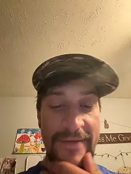 Amatueranon online show from October 2025 10:32:02 PM