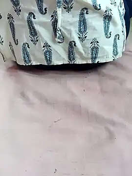 Kanneeswari online show from November 2025 01:37:01 AM