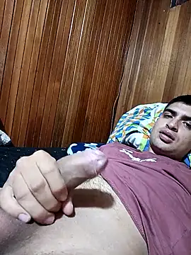 Snapshot of daniandr119 chatting on February 2026 11:55:02 PM daniandr119 online show from February 2026 11:55:02 PM