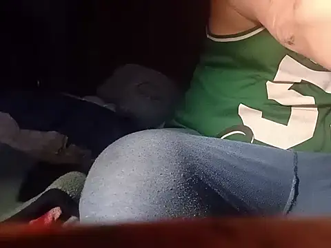 macKnd online show from October 2025 05:47:01 PM