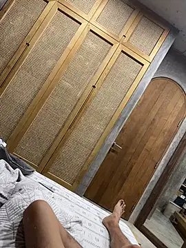 HenryLee1983-cums online show from April 2026 05:29:01 PM