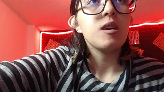 cristal hills 19 online show from March 2026 02:44:01 PM