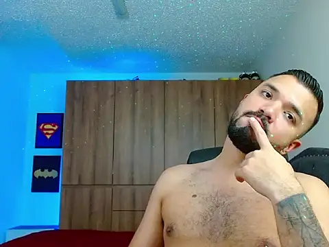 mathewv  online show from November 2025 04:59:02 AM