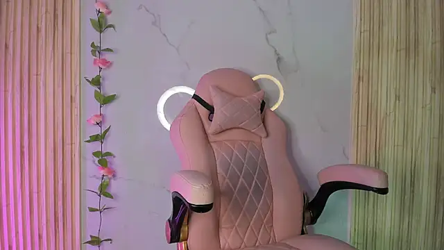 cloemorningstar online show from November 2025 03:22:01 PM