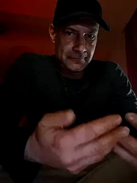Snapshot of ChicoloXXX chatting on May 2026 10:27:01 PM ChicoloXXX online show from May 2026 10:27:01 PM