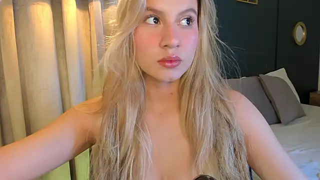 mia curry online show from June 2026 07:14:02 PM