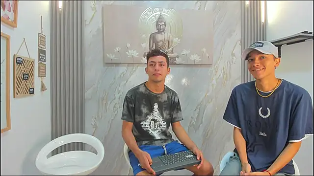 VERY HOT GUYS online show from January 2026 01:25:02 PM