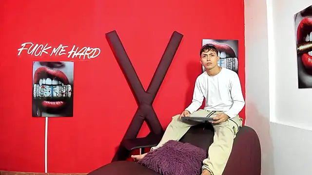 VERY HOT GUYS online show from March 2026 07:13:02 PM