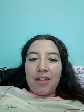 annyaparis online show from October 2025 02:22:02 AM